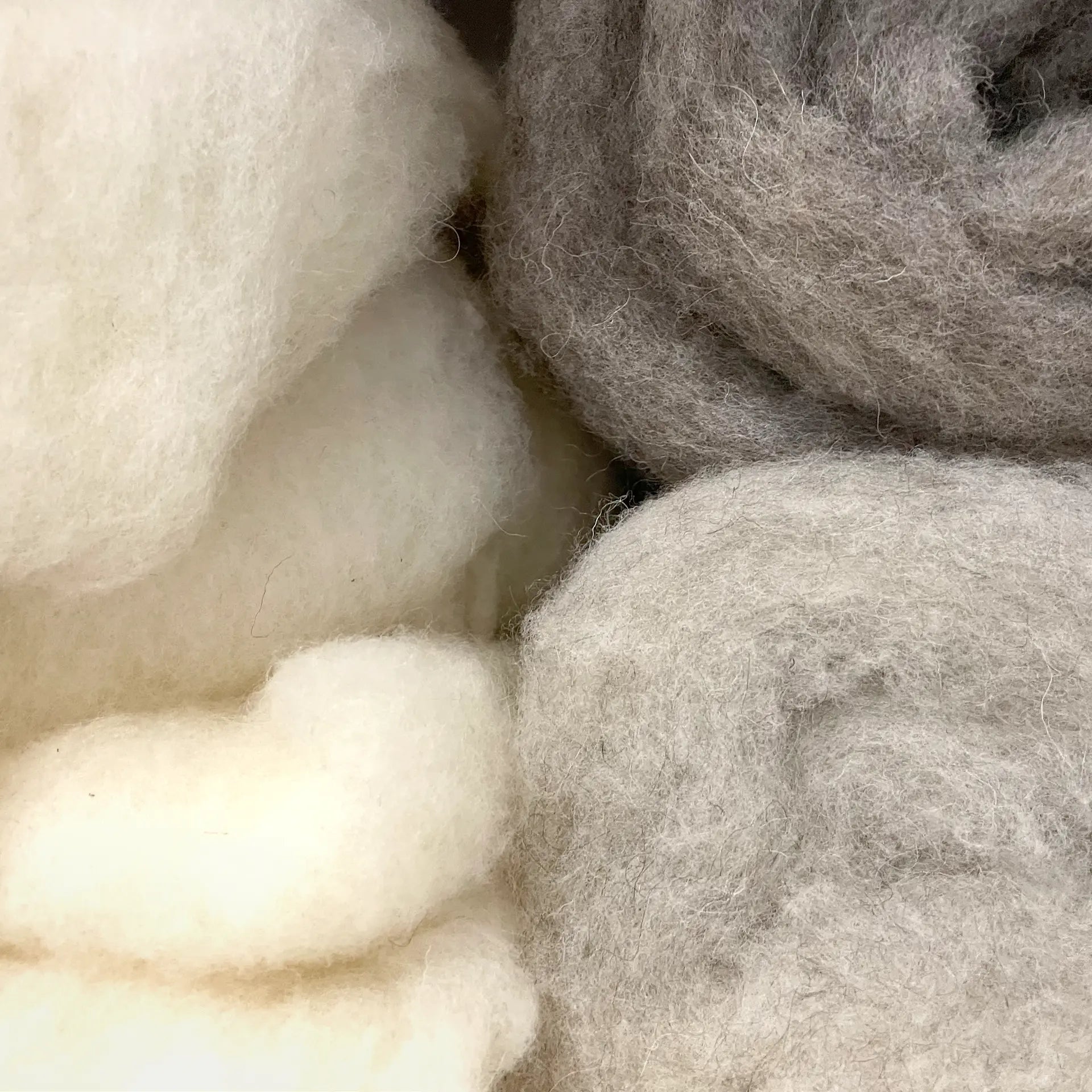 Wollvlies, Naturtöne