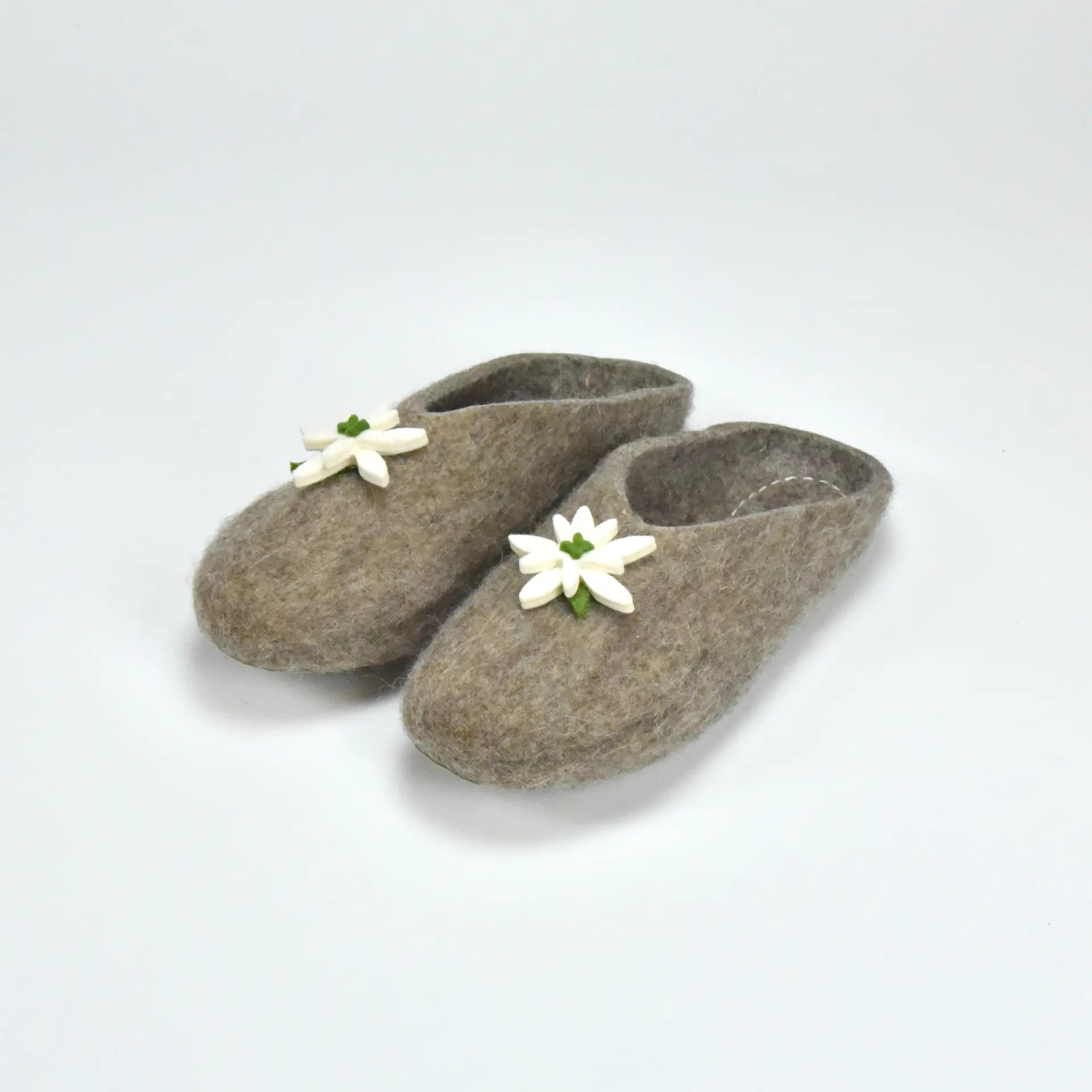 Walkpantoffel mit Edelweiß