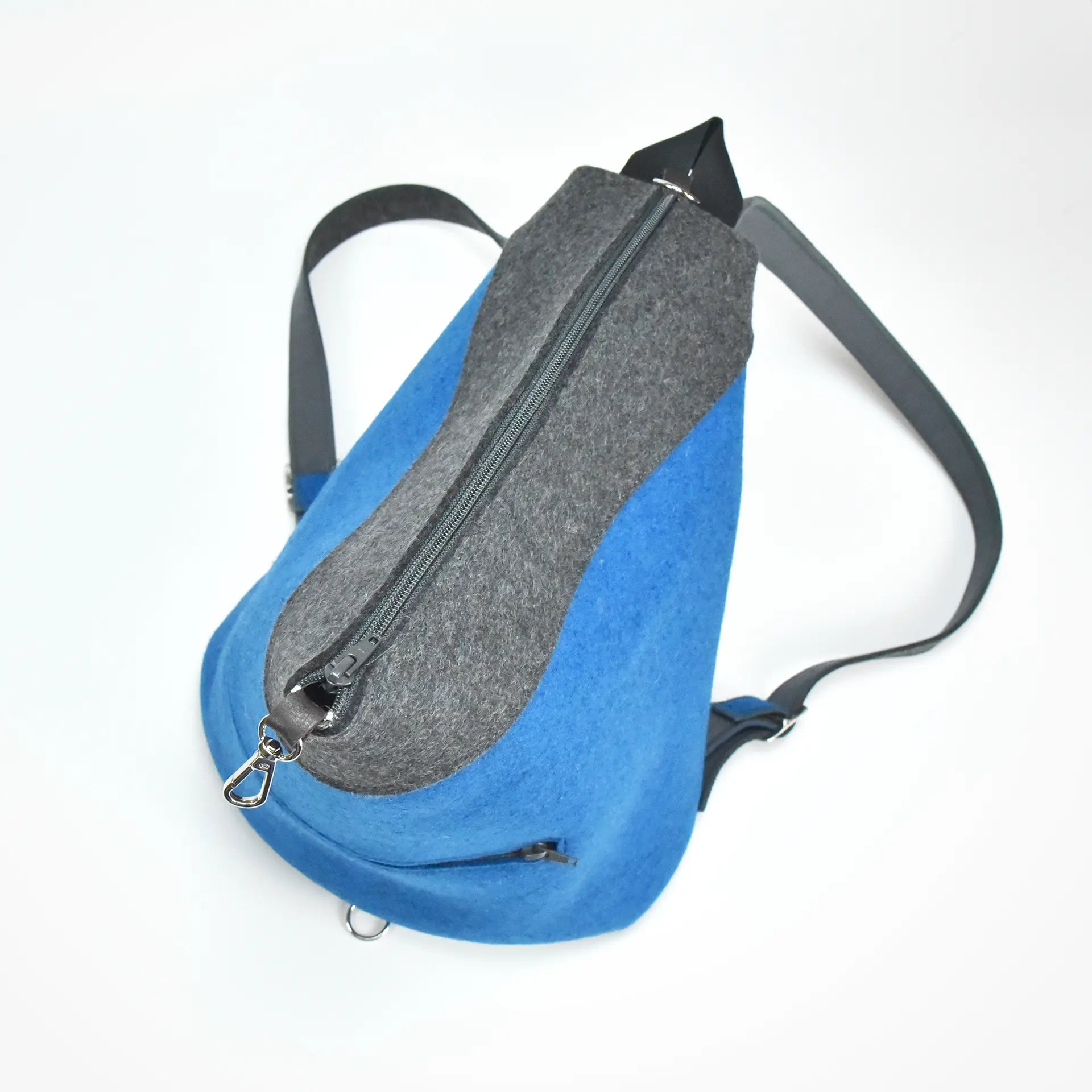 Blau
